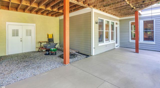 124 Kingshead Road, Travelers Rest, SC 29690