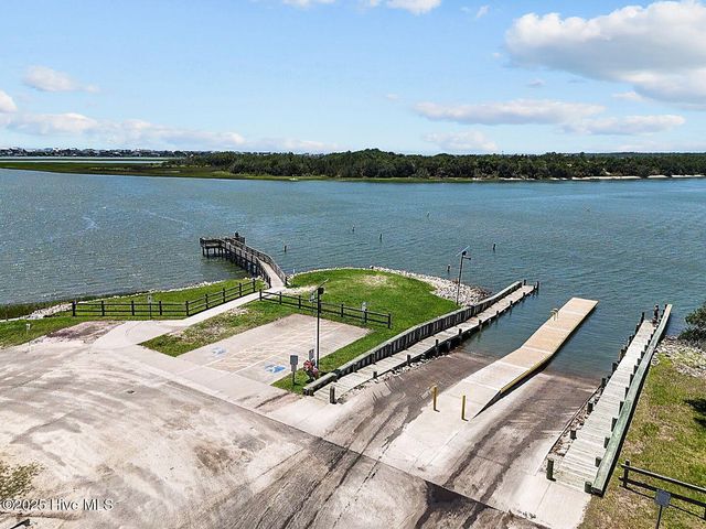 583 Hanover Street SE, Bolivia, NC 28422