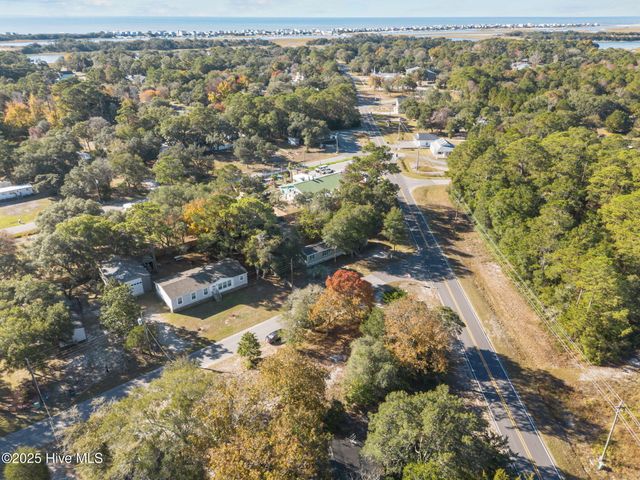 583 Hanover Street SE, Bolivia, NC 28422