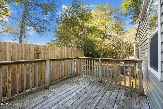 583 Hanover Street SE, Bolivia, NC 28422