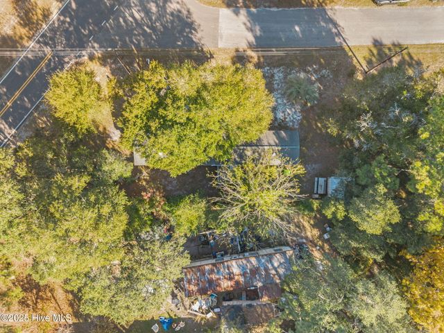 583 Hanover Street SE, Bolivia, NC 28422