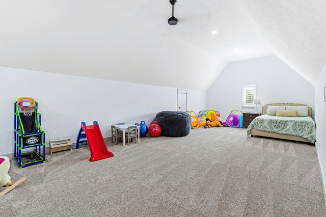 1327 Soda Loop E, Livingston, TX 77351