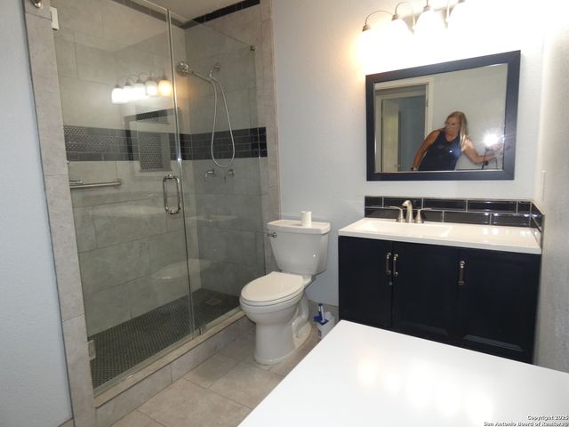 3947 Gayle, San Antonio, TX 78223