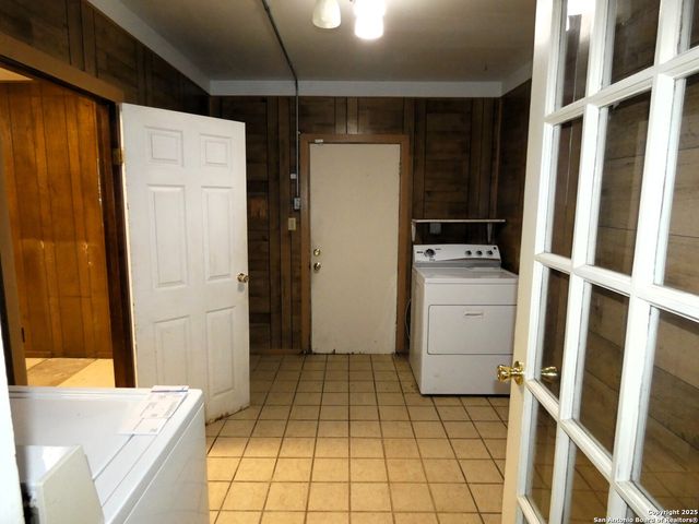 3947 Gayle, San Antonio, TX 78223