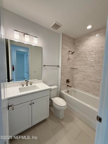 9 WIMBLEDON Way, Palm Coast, FL 32164