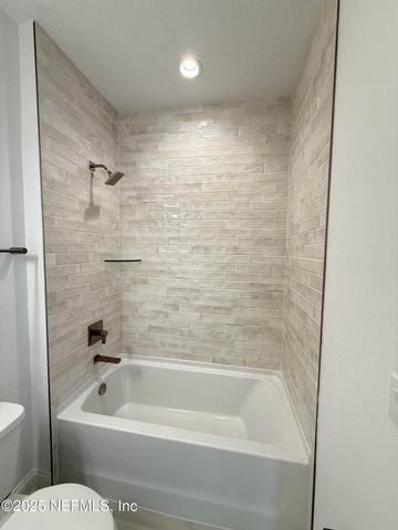 9 WIMBLEDON Way, Palm Coast, FL 32164