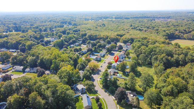 13 Plainfield Street, Enfield, CT 06082