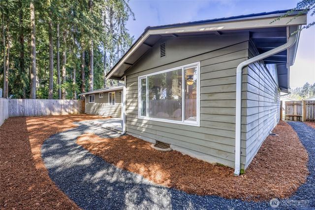 3340 SE Cedar Court, Port Orchard, WA 98366