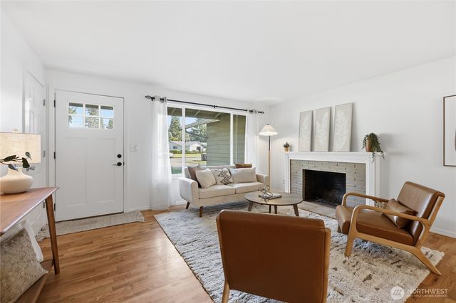 3340 SE Cedar Court, Port Orchard, WA 98366