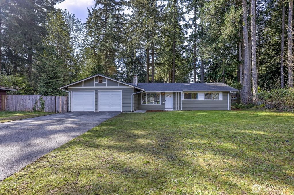 3340 SE Cedar Court, Port Orchard, WA 98366