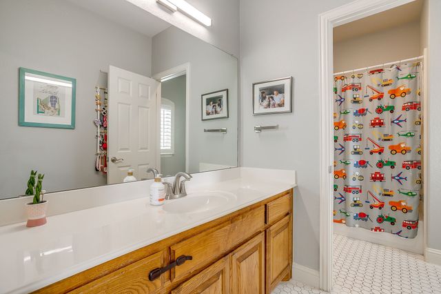 3420 Madison Court, Grapevine, TX 76092