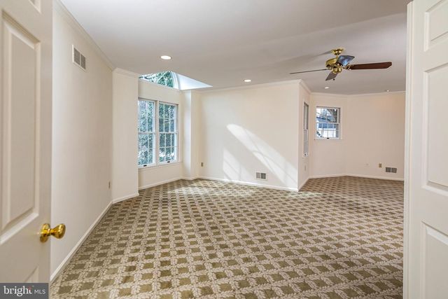 30 BALDWIN ST, Pennington, NJ 08534