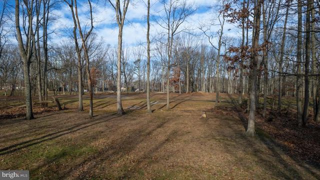 565 CAMBRIDGE RD, Blackwood, NJ 08012