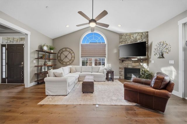 4003 Abbie Ln, Hopewell Twp, PA 15001