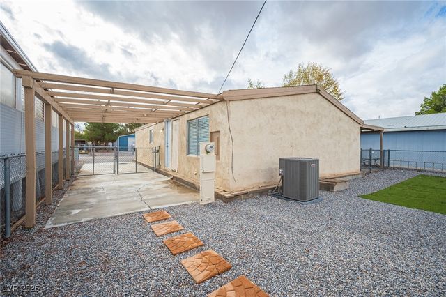 220 Ferndell Street, Pahrump, NV 89048