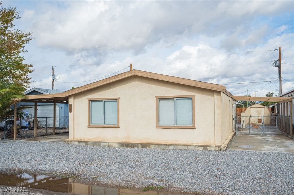 220 Ferndell Street, Pahrump, NV 89048