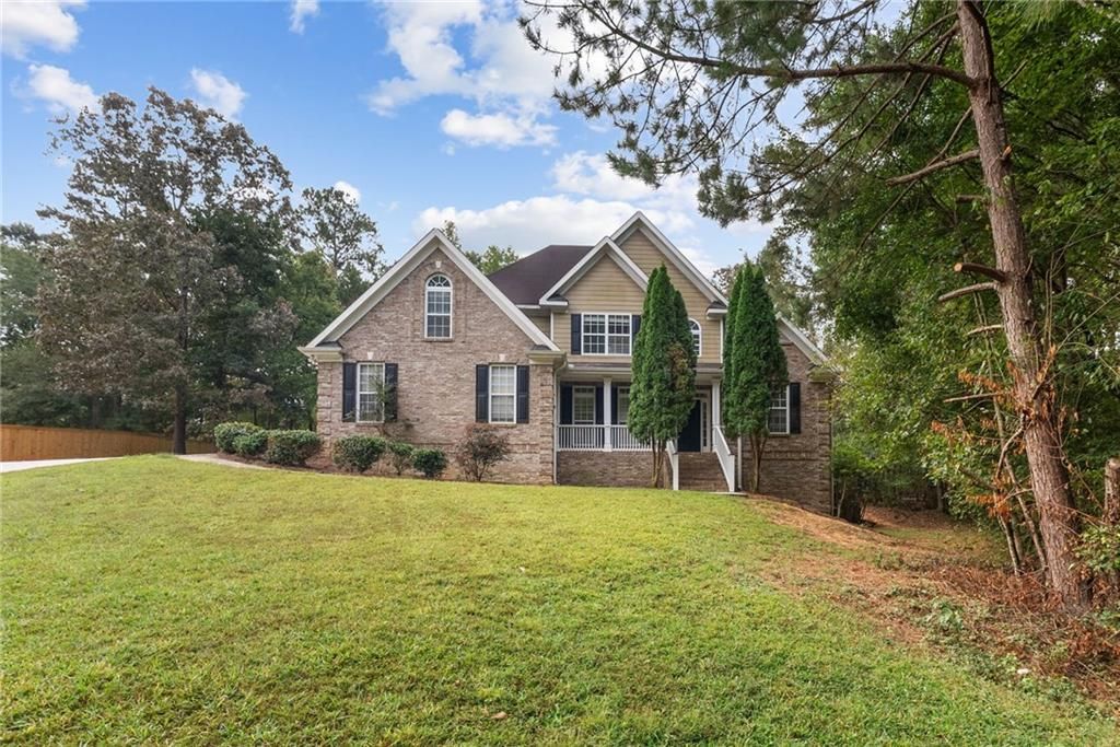 2206 Crescent SW Walk, Conyers, GA 30094