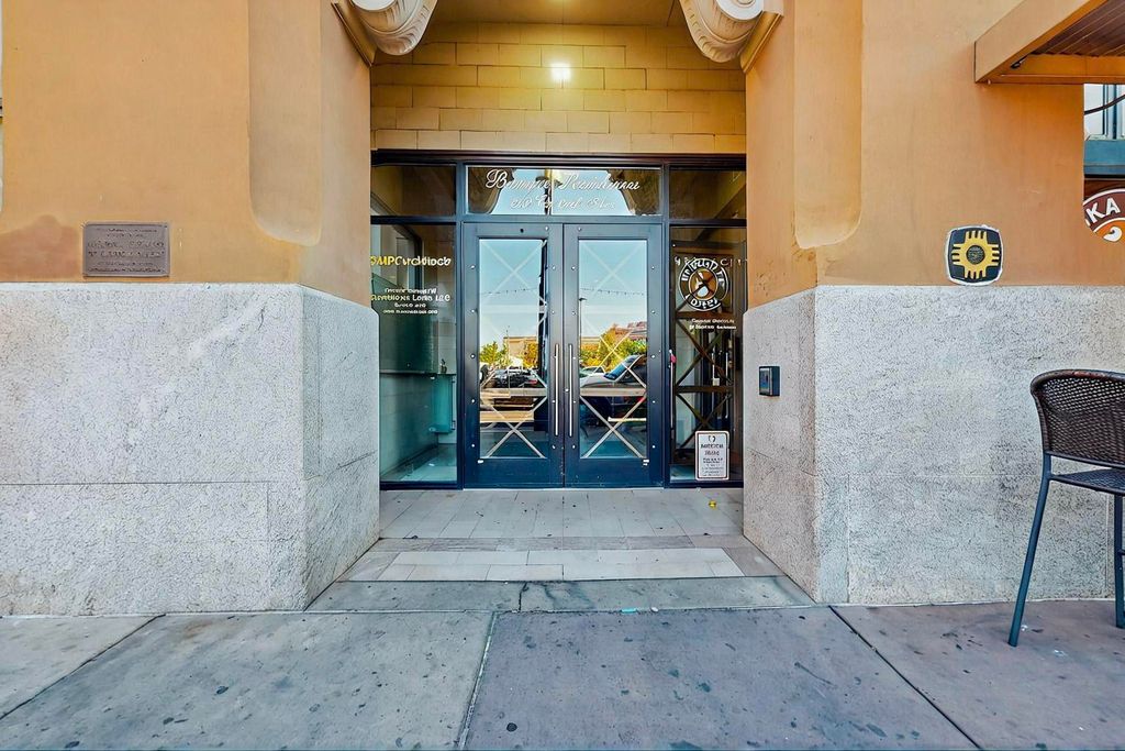 Image 2 of property listing at 219 CENTRAL Avenue NW 308, Albuquerque, NM 87102