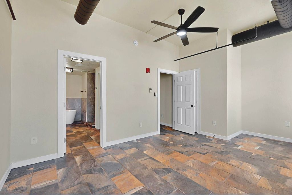 Image 23 of property listing at 219 CENTRAL Avenue NW 308, Albuquerque, NM 87102