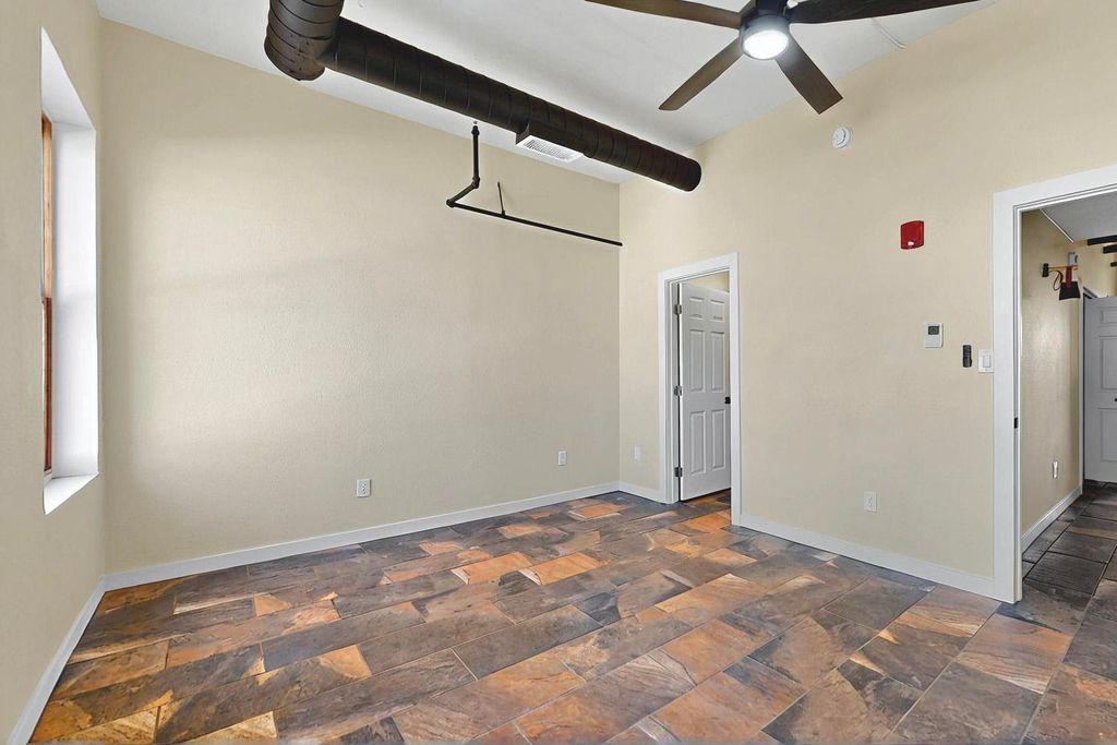 Image 24 of property listing at 219 CENTRAL Avenue NW 308, Albuquerque, NM 87102