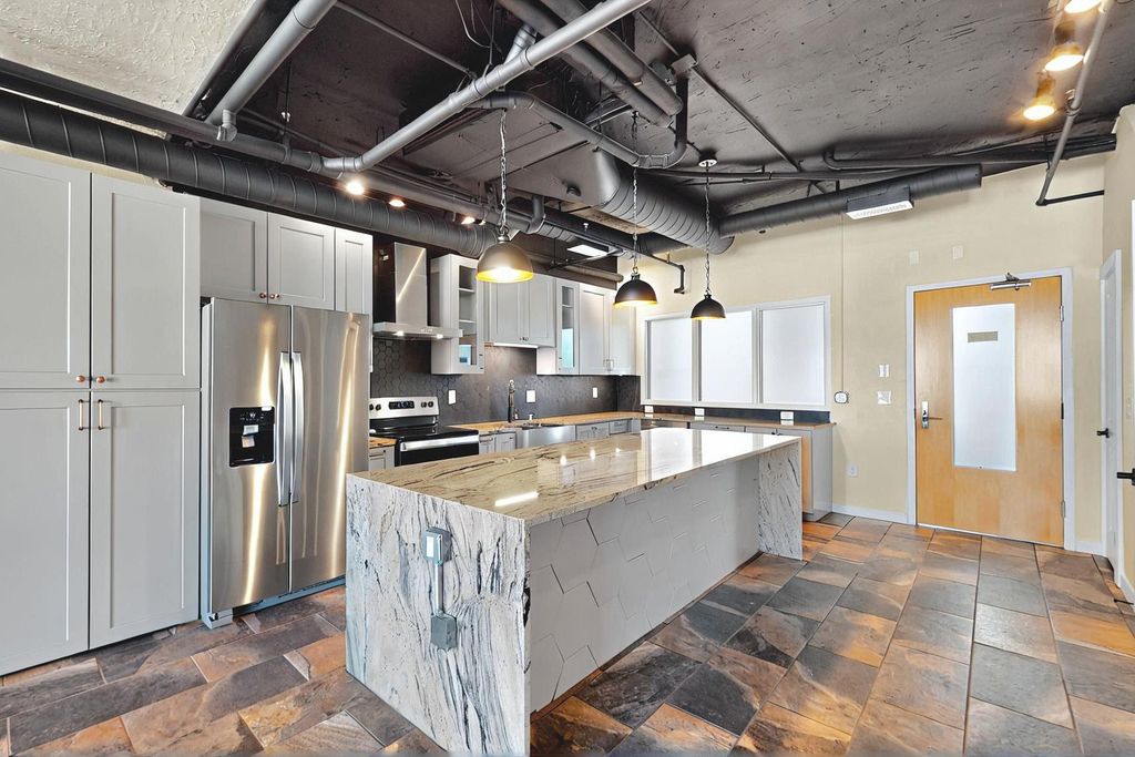 Image 45 of property listing at 219 CENTRAL Avenue NW 308, Albuquerque, NM 87102