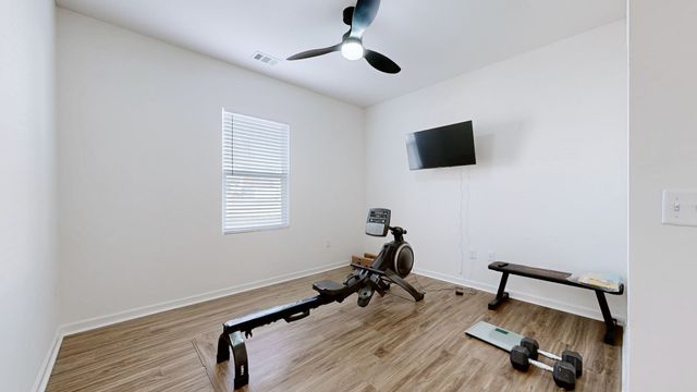 428 Brook Ave, White House, TN 37188