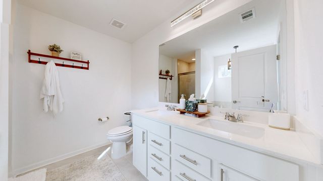 428 Brook Ave, White House, TN 37188