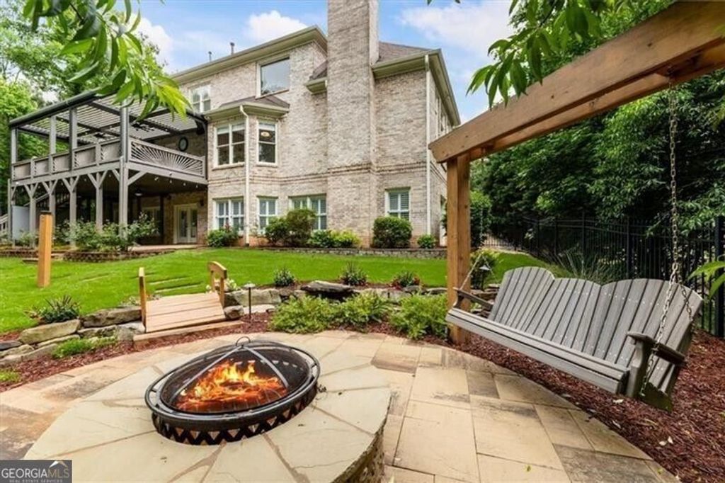 392 Lum Crowe Road, Roswell, GA 30075 — photo 3