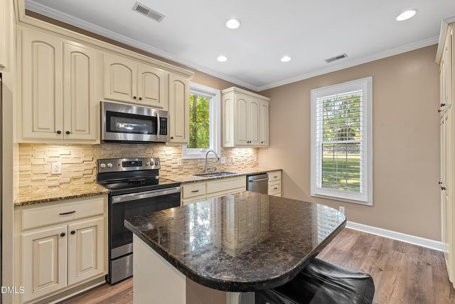 6201 Hilbert Ridge Drive, Holly Springs, NC 27540