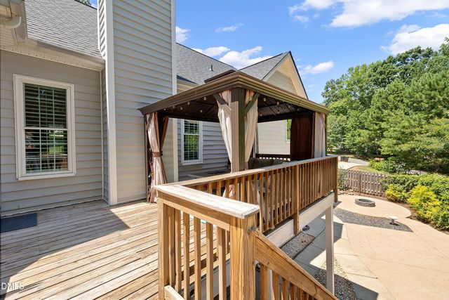 6201 Hilbert Ridge Drive, Holly Springs, NC 27540