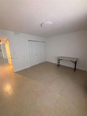 6305 Gage Pl 309A, Miami Lakes, FL 33014