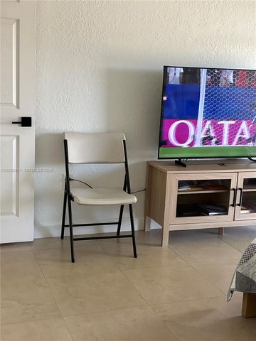 6305 Gage Pl 309A, Miami Lakes, FL 33014