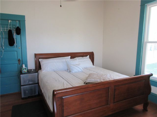 607 First Street S, Rosebud, TX 76570