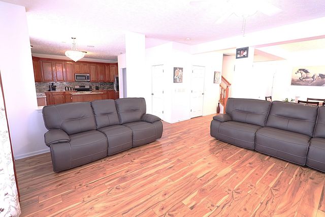 8186 Stonelick Drive, Avon, IN 46123