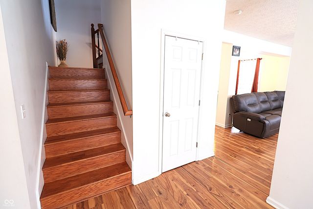 8186 Stonelick Drive, Avon, IN 46123