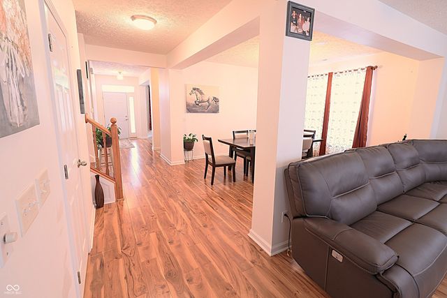 8186 Stonelick Drive, Avon, IN 46123