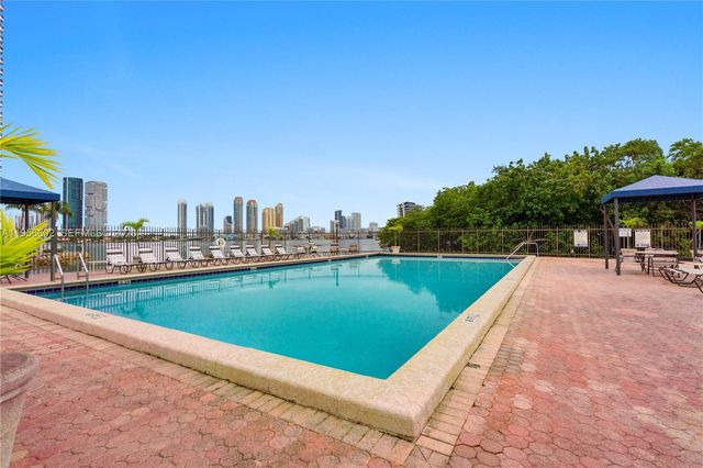 3440 NE 192nd Street 5PA, Aventura, FL 33180