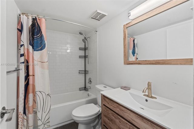 3440 NE 192nd Street 5PA, Aventura, FL 33180
