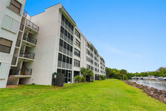 3440 NE 192nd Street 5PA, Aventura, FL 33180