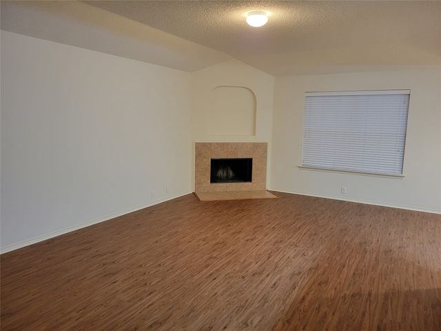 703 River Run Drive, Glenn Heights, TX 75154