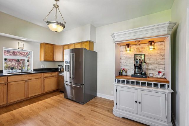 W65N699 St John AVENUE, Cedarburg, WI 53012