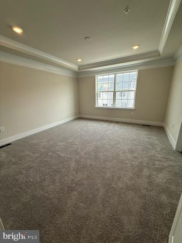 7619 RIVER REACH RD, Baltimore, MD 21244