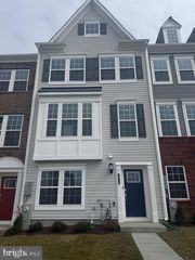7619 RIVER REACH RD, Baltimore, MD 21244