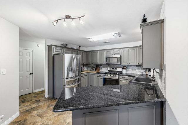 6000 Jackson Road, Krum, TX 76249