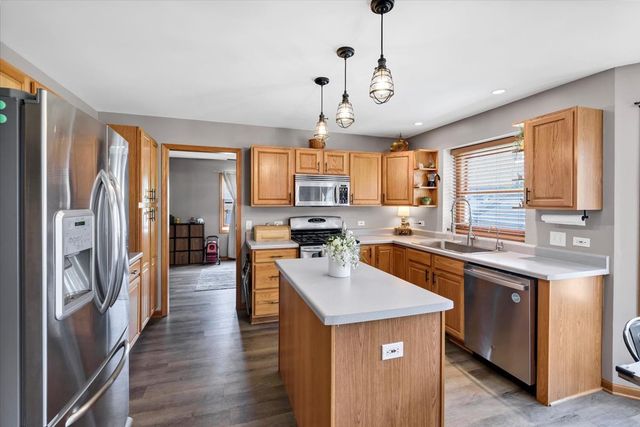 805 Doral Drive, Marengo, IL 60152
