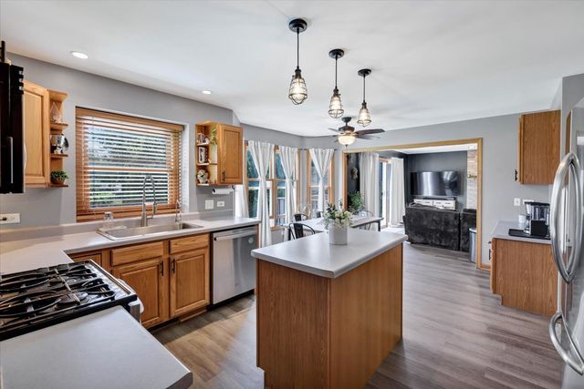 805 Doral Drive, Marengo, IL 60152