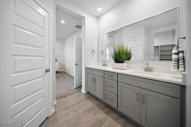 143 Pinos Altos Trail, Sunland Park, NM 88008