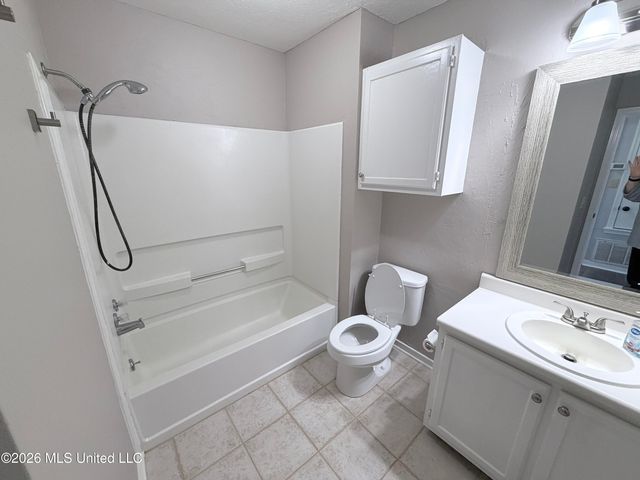 1 Brandy Village Cove, Brandon, MS 39047