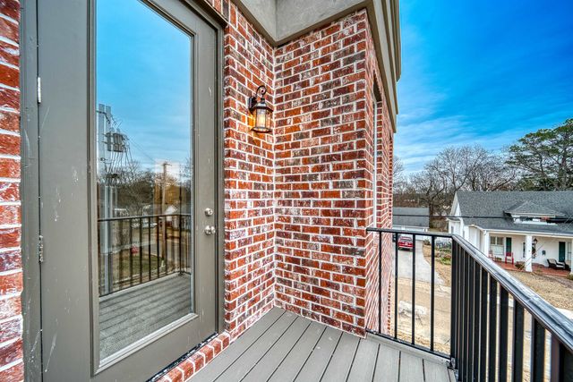 224 E WASHINGTON AVE, Covington, TN 38019