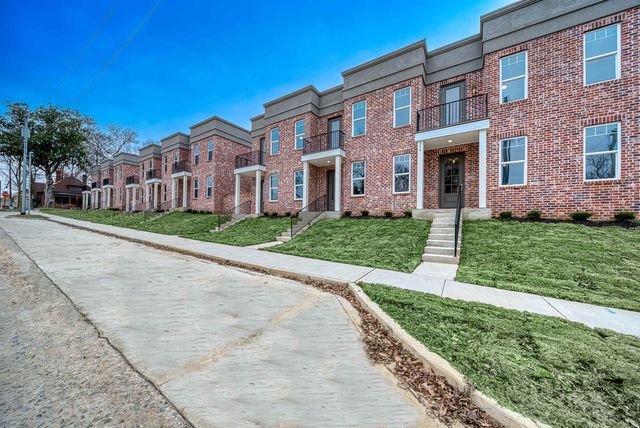 224 E WASHINGTON AVE, Covington, TN 38019